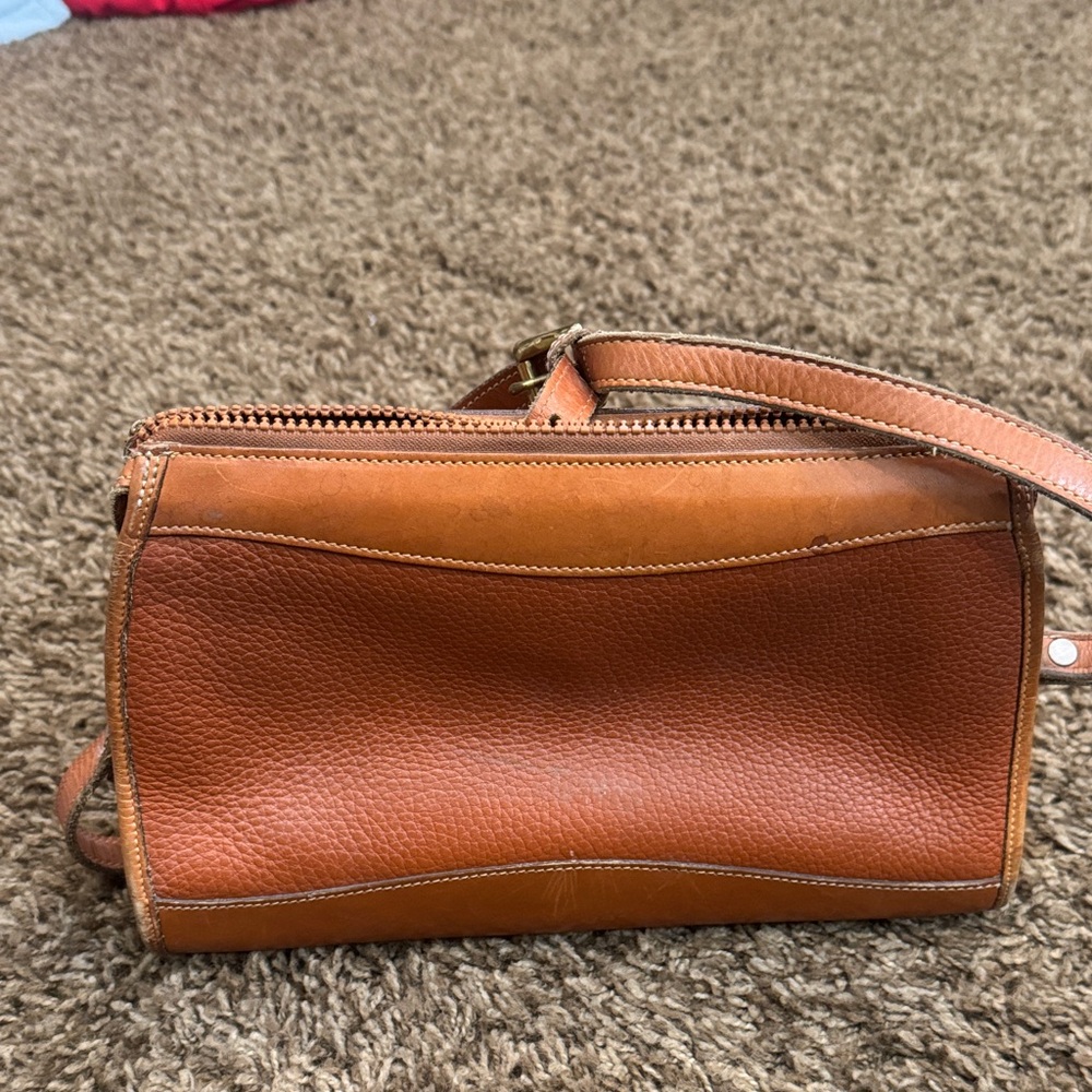Dooney & Bourke Tan Leather Bag